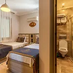 Akkan Hotel 3*